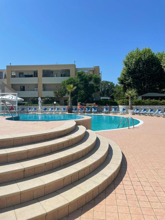 Color Perla Village Bellaria-Igea Marina Exterior photo